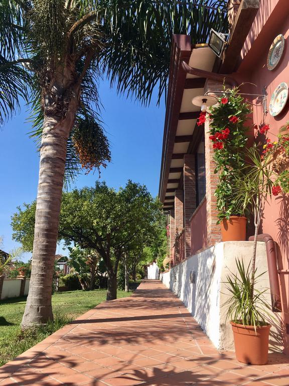 B&B Villa Vittoria Джардини Наксос Екстериор снимка